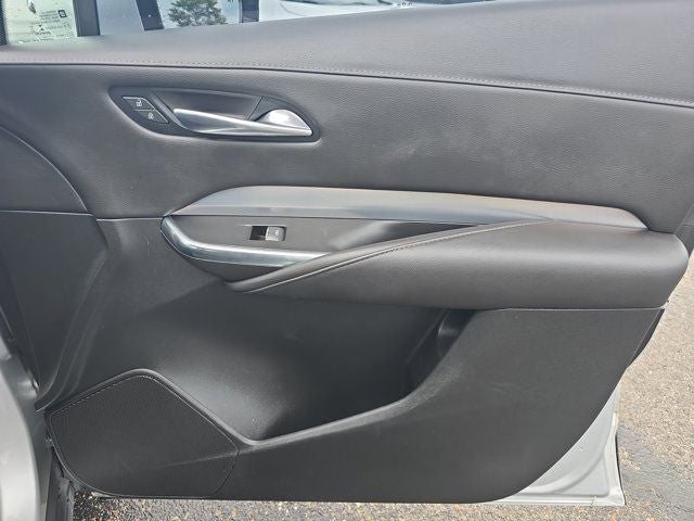 2022 Cadillac XT4 Premium Luxury