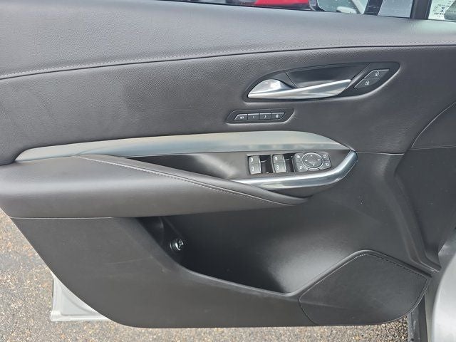 2022 Cadillac XT4 Premium Luxury