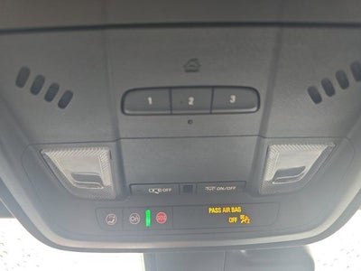 2022 Cadillac XT4 Premium Luxury