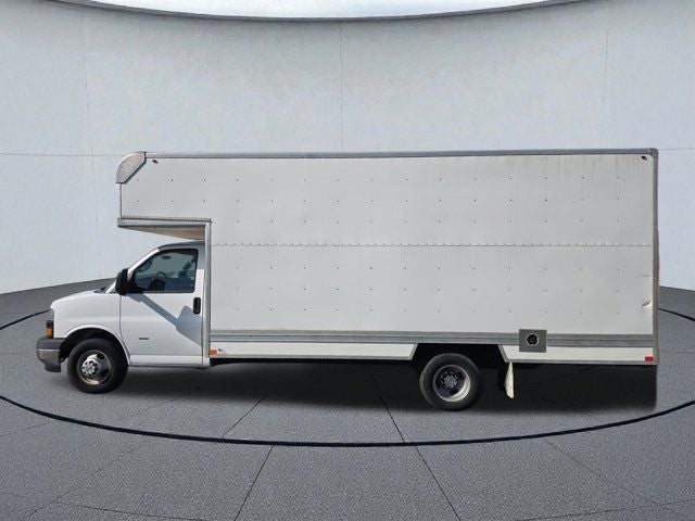 2018 Chevrolet Express 3500 Work Van Cutaway