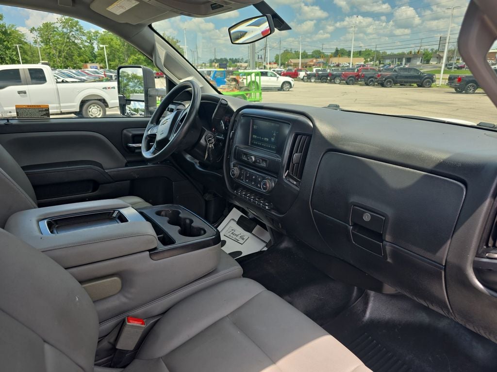 2022 Chevrolet Silverado 4500HD Work Truck