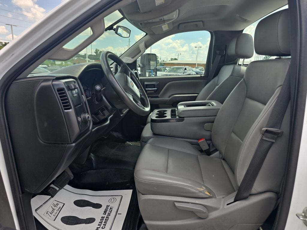 2022 Chevrolet Silverado 4500HD Work Truck