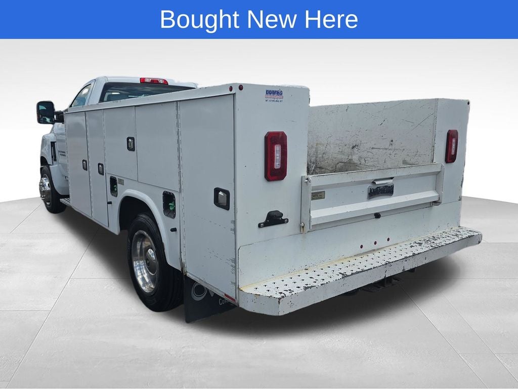 2022 Chevrolet Silverado 4500HD Work Truck
