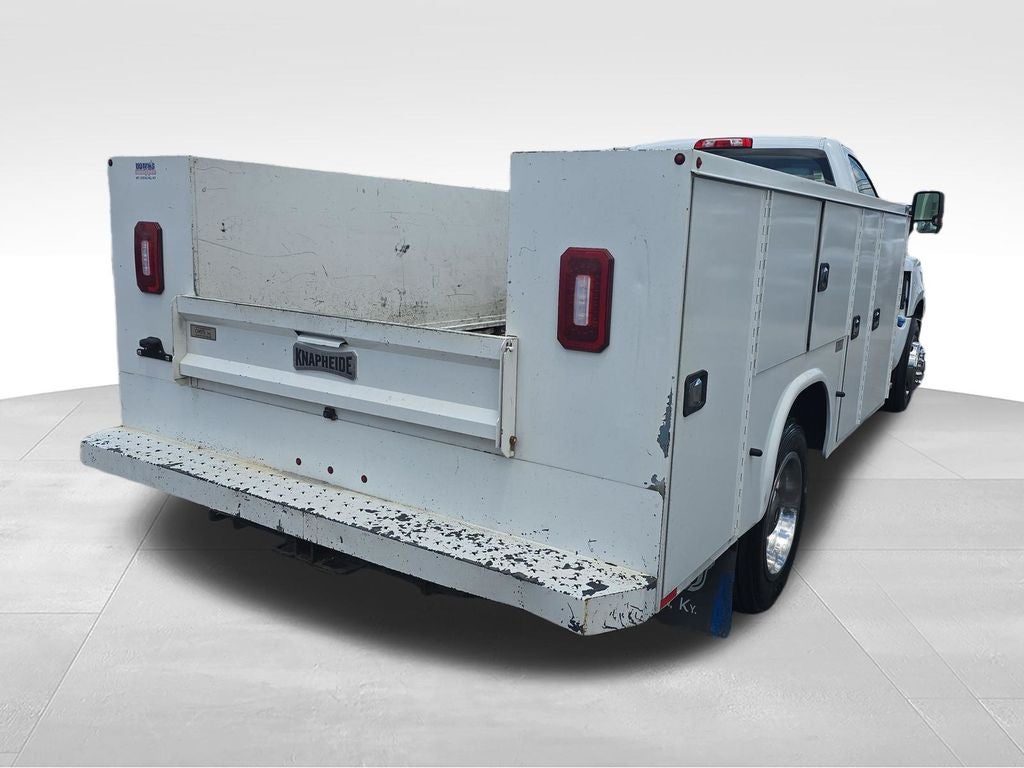 2022 Chevrolet Silverado 4500HD Work Truck