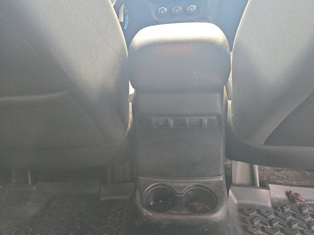 2011 Jeep Wrangler Unlimited Sport