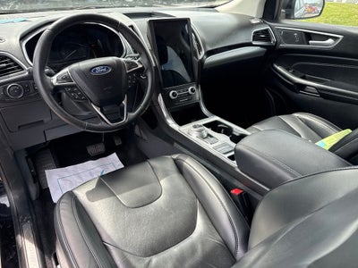 2021 Ford Edge Titanium