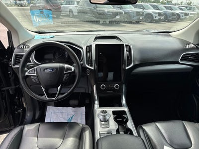 2021 Ford Edge Titanium