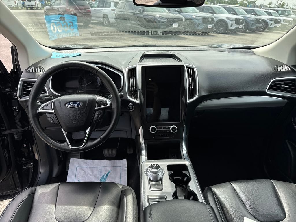 2021 Ford Edge Titanium