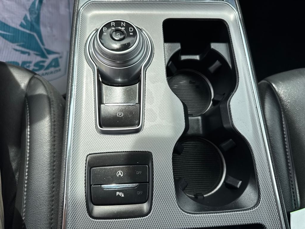 2021 Ford Edge Titanium