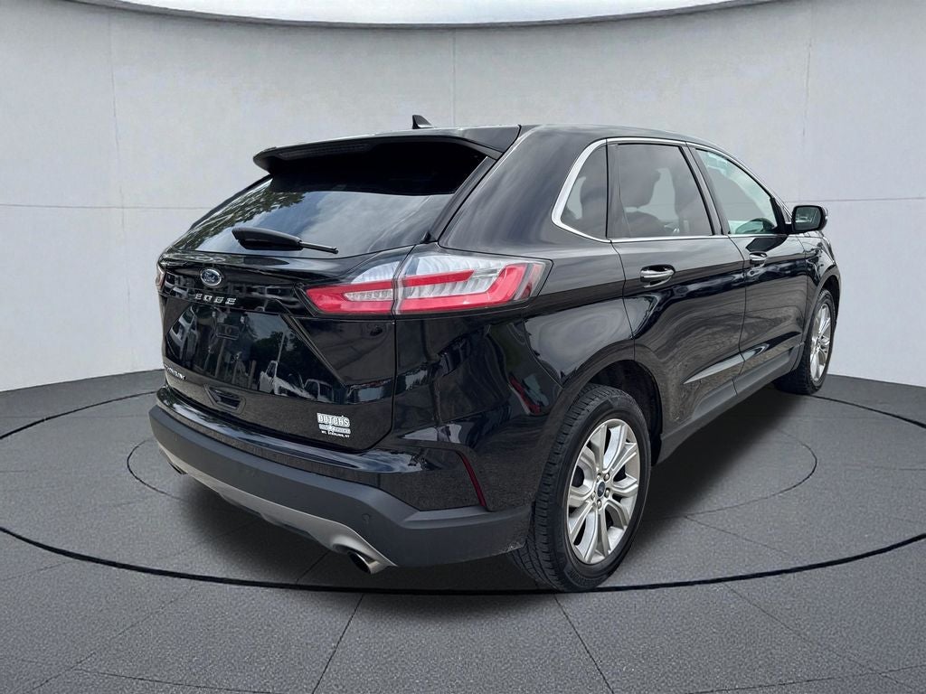 2021 Ford Edge Titanium