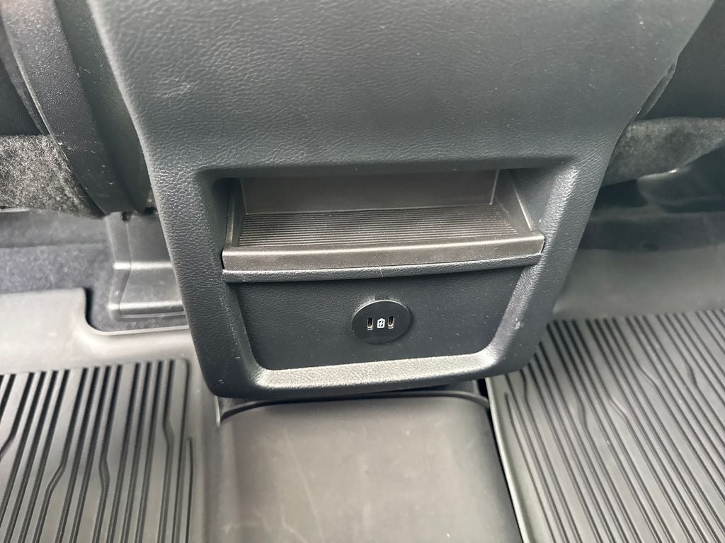 2024 Ford Edge SE