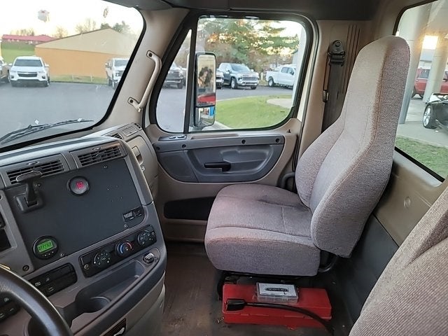 2015 Freightliner Cascadia 113