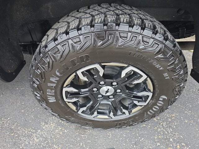 2024 Chevrolet Silverado 1500 ZR2