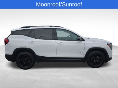 2023 GMC Terrain AT4