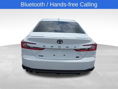 2025 Toyota Camry SE