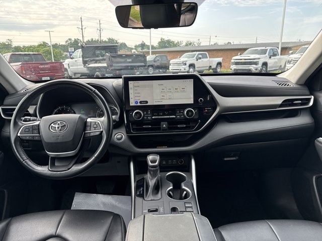 2023 Toyota Highlander XLE