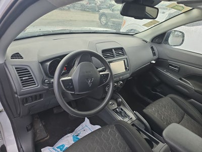 2024 Mitsubishi Outlander Sport 2.0 LE