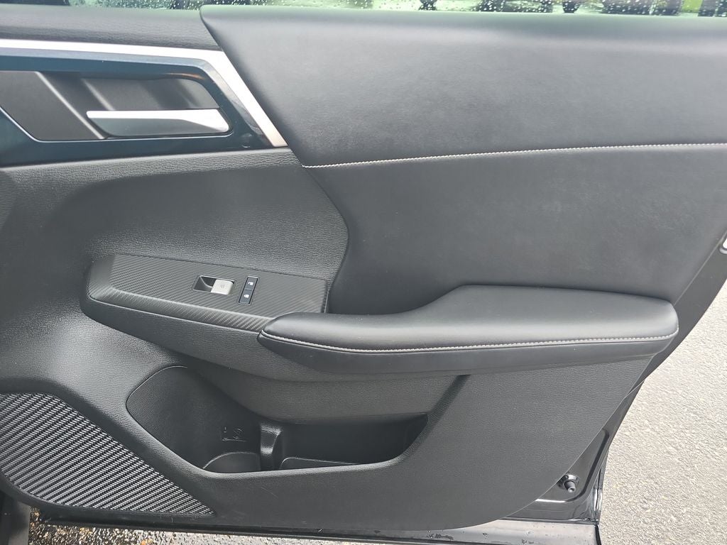 2022 Mitsubishi Outlander Black Edition