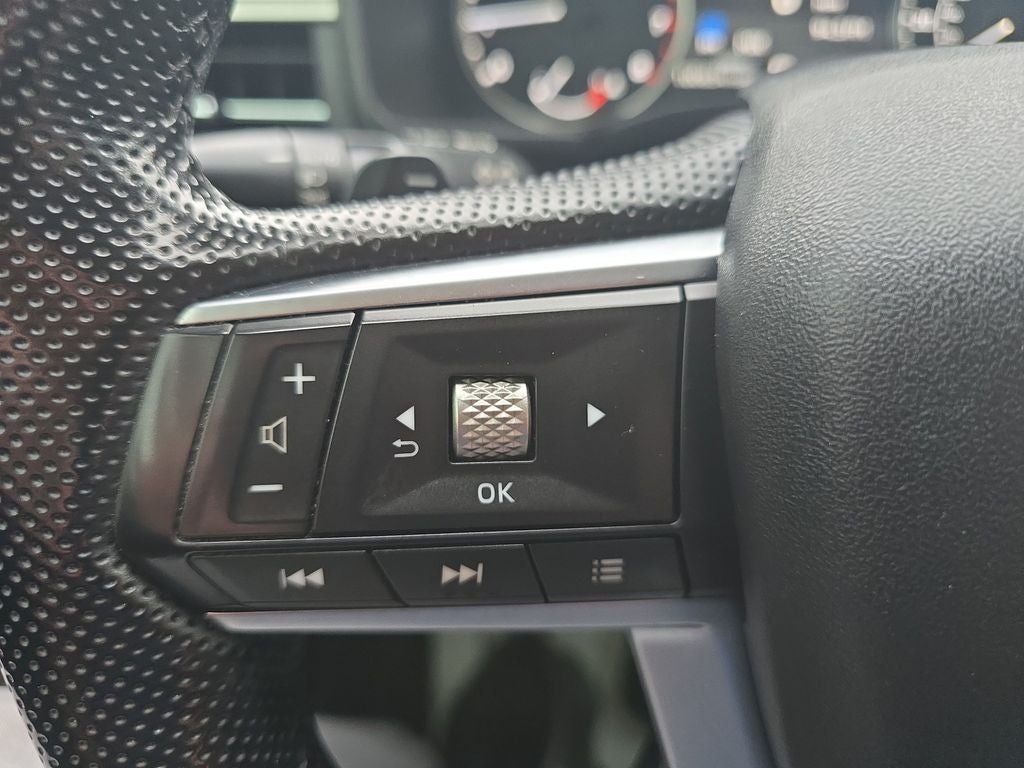 2022 Mitsubishi Outlander Black Edition