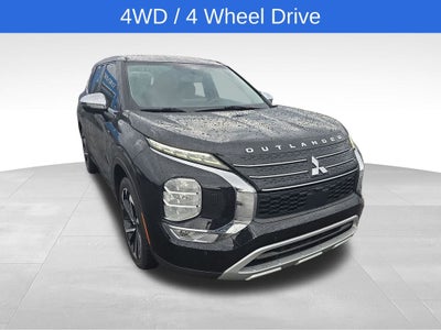 2022 Mitsubishi Outlander Black Edition