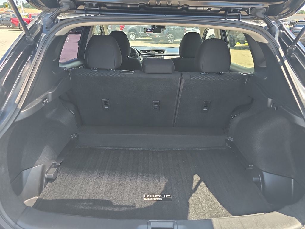 2020 Nissan Rogue Sport S