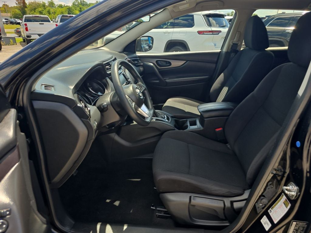 2020 Nissan Rogue Sport S