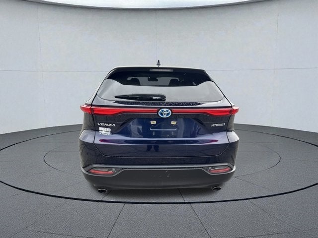 2022 Toyota Venza LE