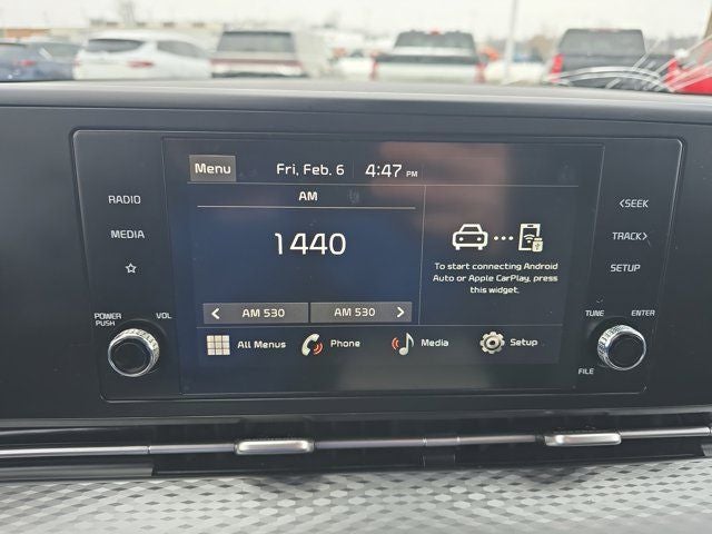 2023 Kia Carnival LX