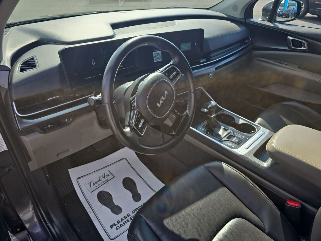 2025 Kia Carnival LXS